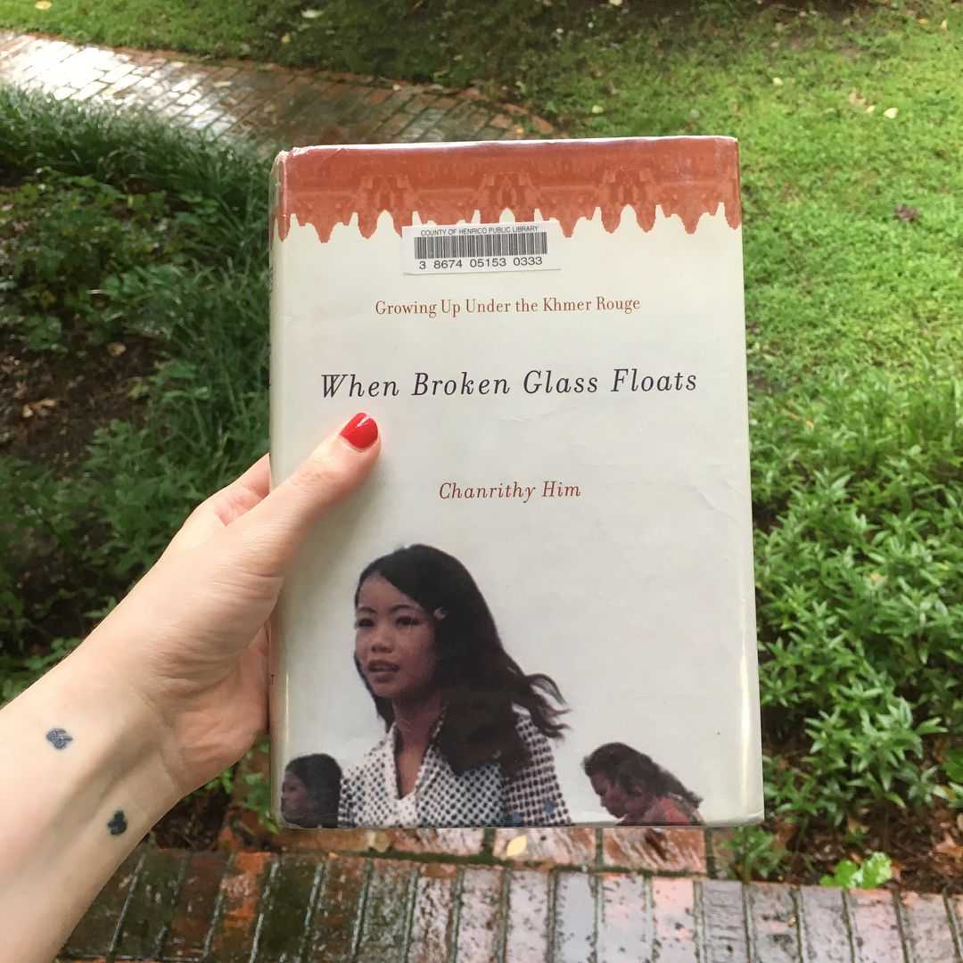 Hanh trinh qua canh dong chet reviewsach.net alexblackreads