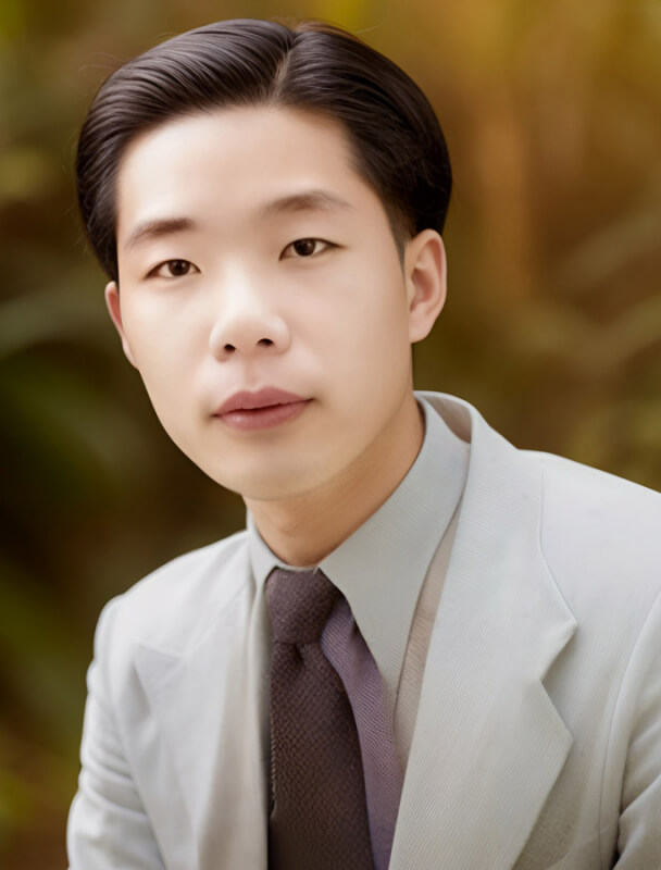 Chan dung Nguyen Huy Tuong truoc khi la nha van Reviewsach.net