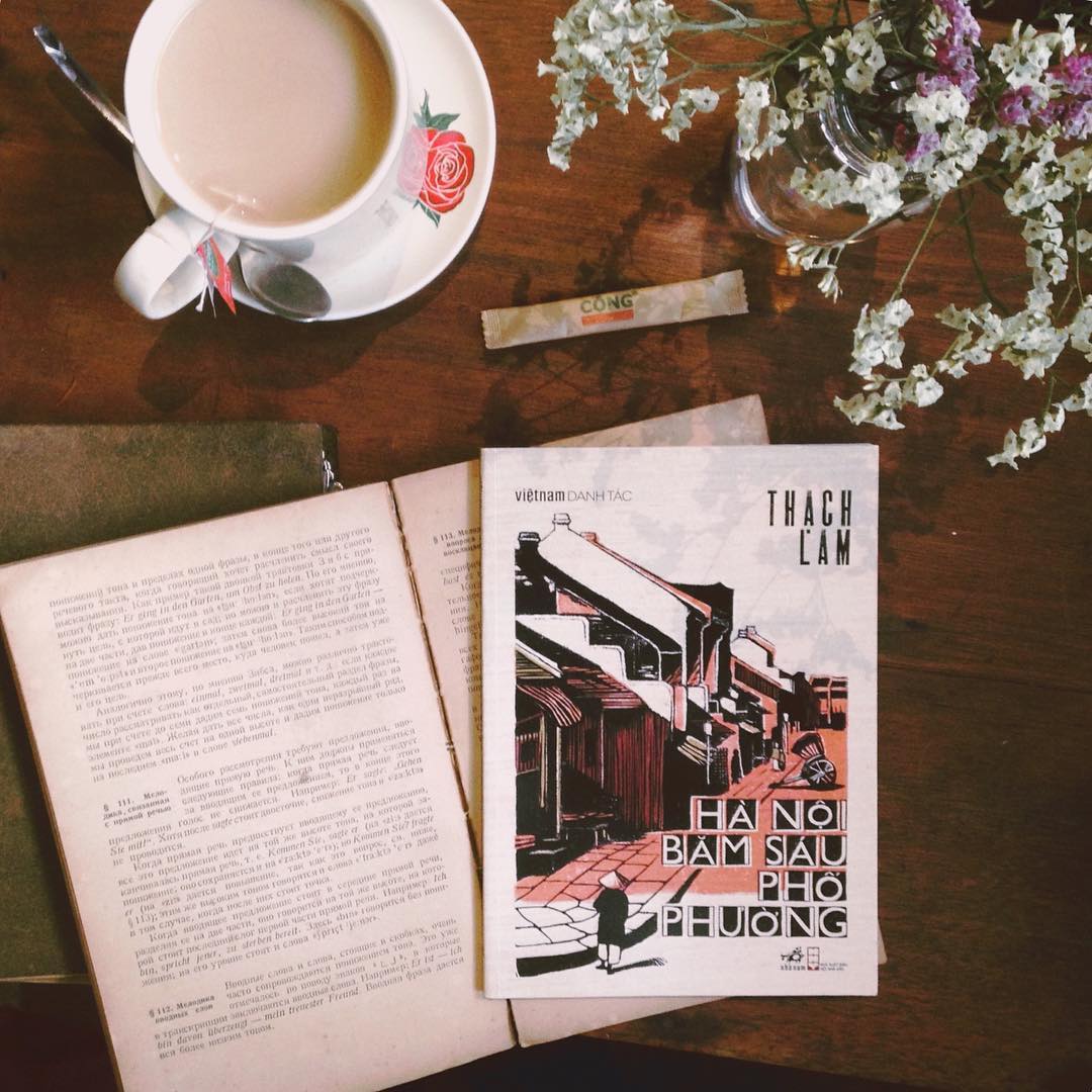 _hoai.tran Ha Noi bam sau pho phuong Reviewsach.net