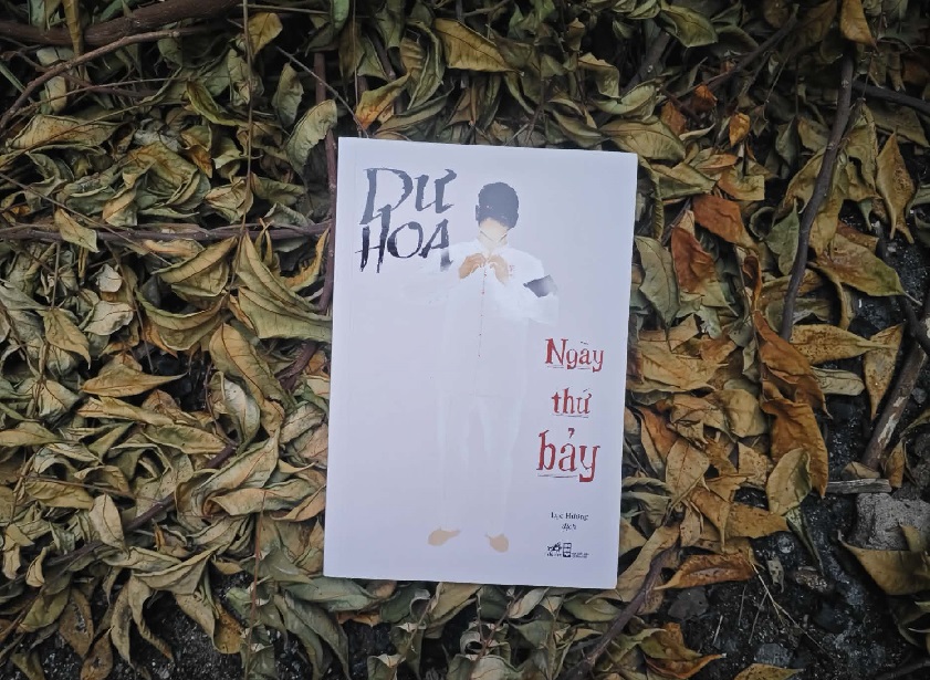ngày thứ bảy dư hoa